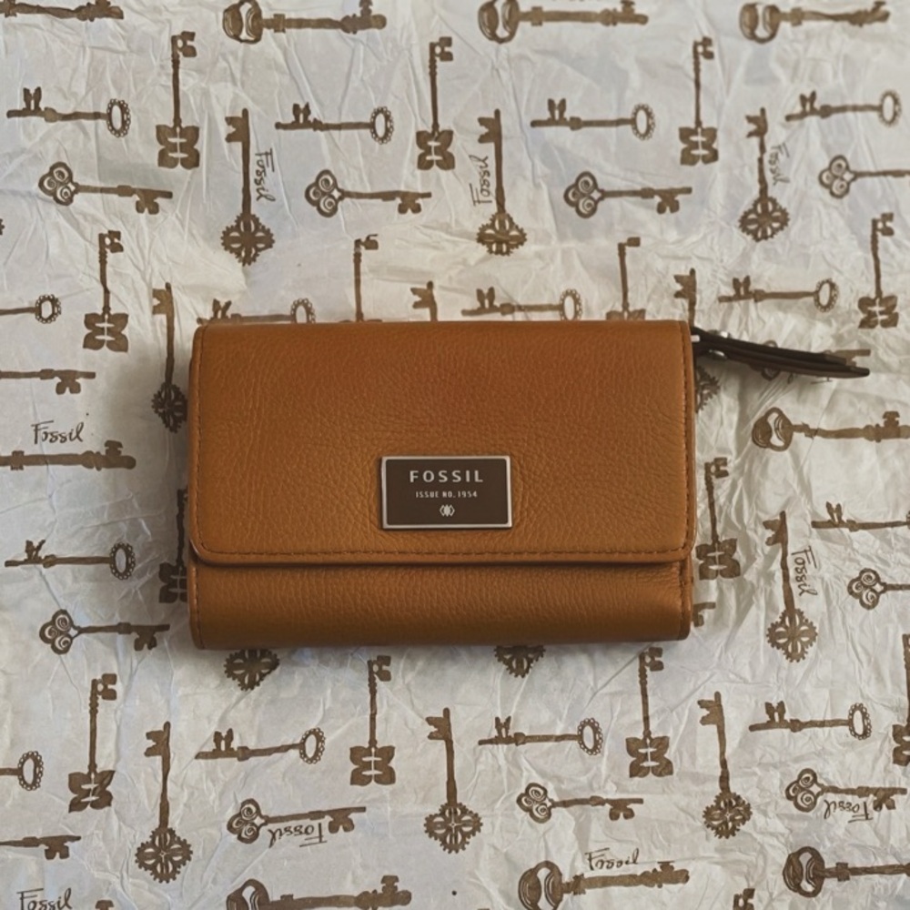 Fossil Tan Leather Wallet